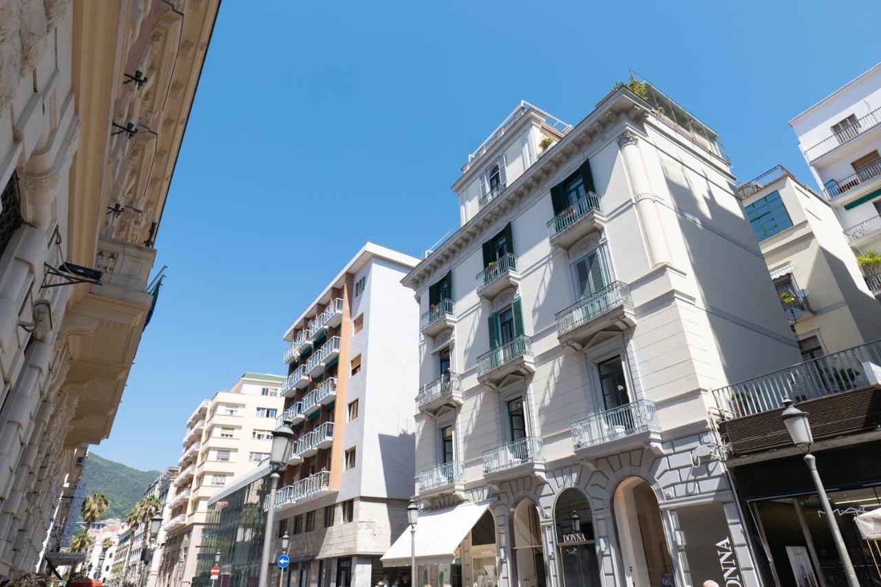 Апартаменти Relais Palazzo Olimpia - Corso Vittorio Emanuele Салерно Екстер'єр фото